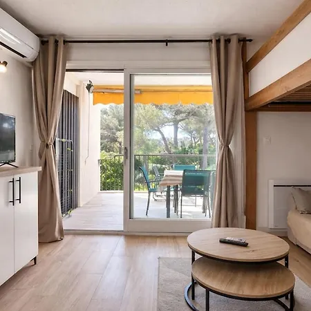 Avec Piscine A 100 M De La Apartman Fréjus